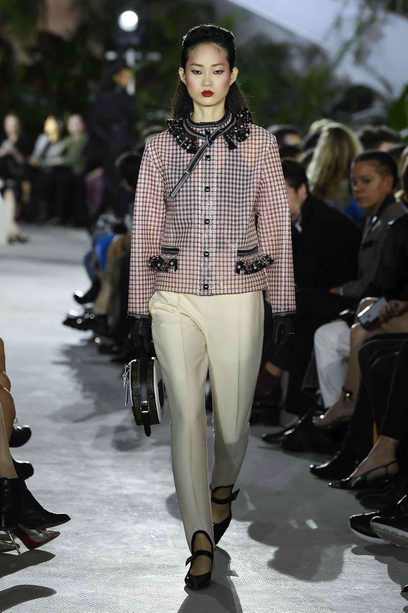 LOUIS VUITTON WOMEN'S CRUISE COLLECTION 2020