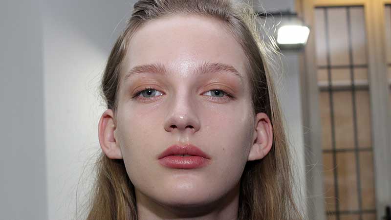 Make-up AI 2018 2019. Fashion Show: Krizia. Make-up artist: Pablo Rodriguez, M.A.C, ph. Charlotte Mesman